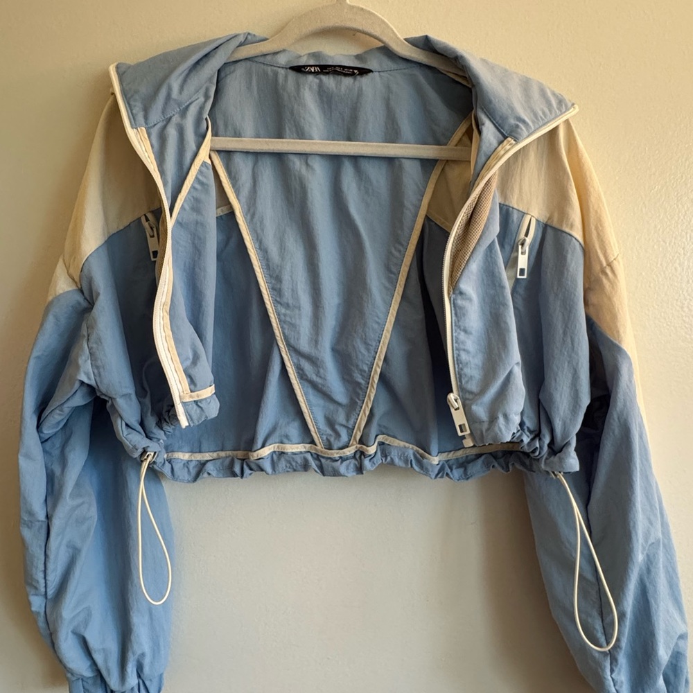 Zara Blue and Cream Cropped Bomber Jacket with Color-Blocking Design